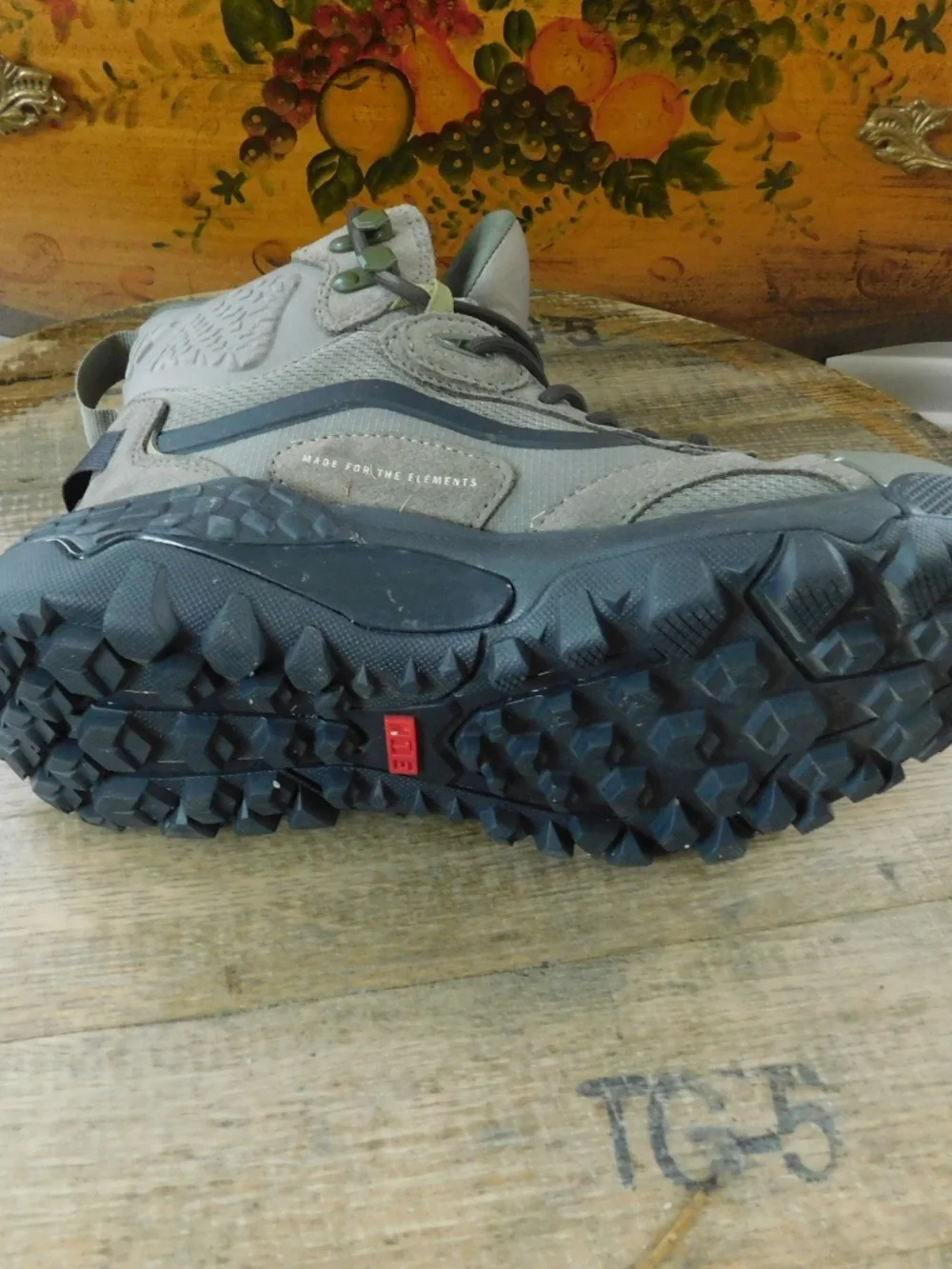 Vans MTE Gore Tex Boots Mens Size 6.5